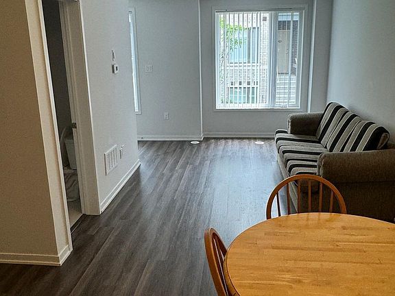 4th image of 30 William Jackson Way #103