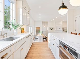 42 Central St, Norwell, MA 02061