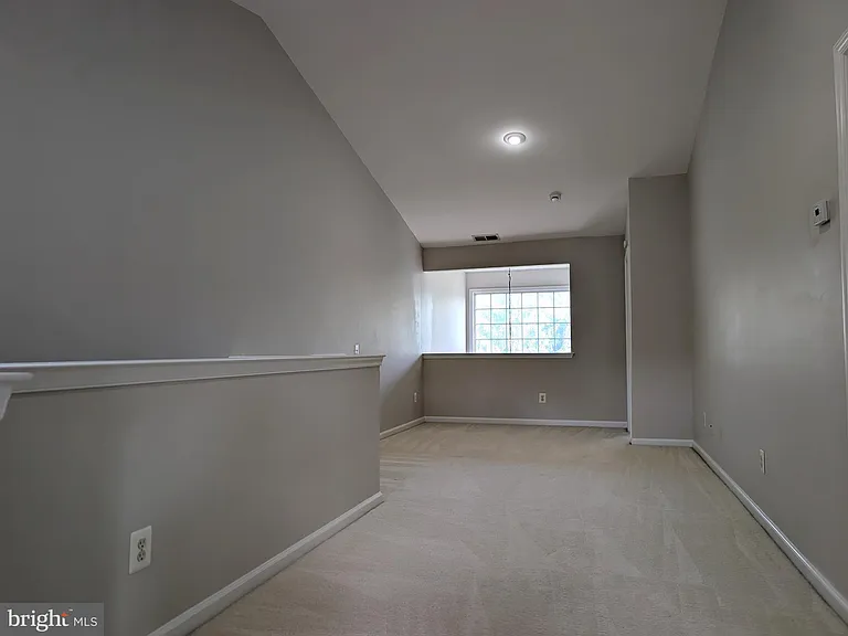 33 Trewbridge Ct — Photo 16