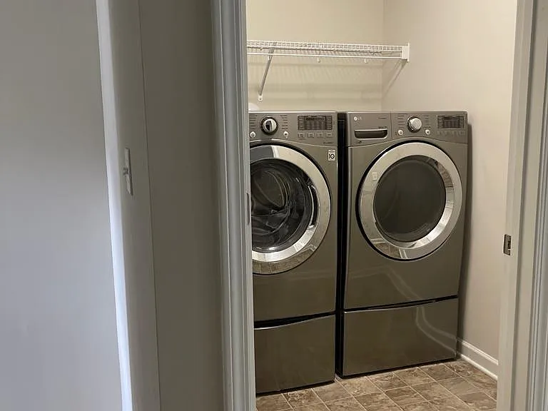 235 Cypress Hill Ln — Photo 14
