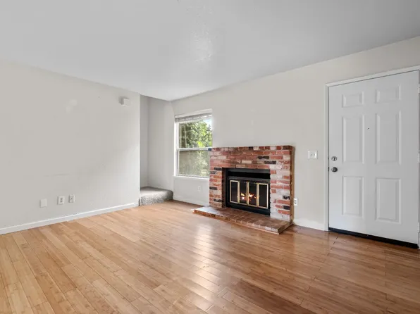 9145 Newhall Dr APT 57, Sacramento, CA 95826