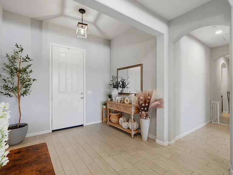 2280 Chianti Way — Photo 5
