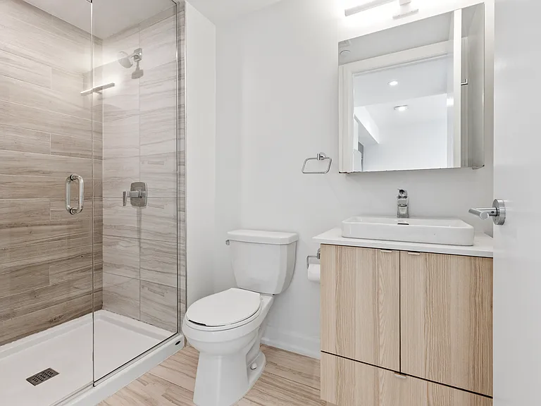 46 Flora St — Photo 13