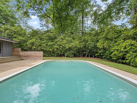 3rd image of 3236 Storrington Dr