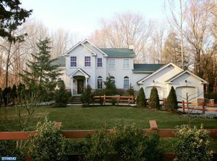 169 Lakeview Dr, Woodstown, NJ 08098