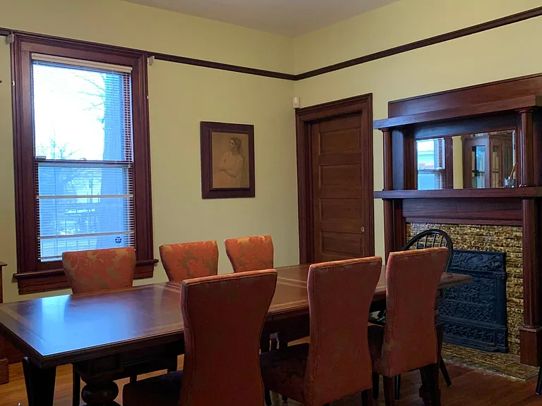 910 Paxton St — Photo 27