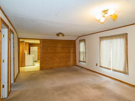 Front Cottage, Living Room
