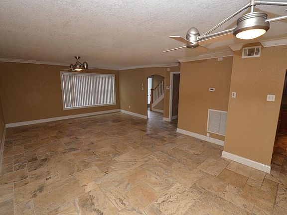 5th image of 695 A1a N Unit 116