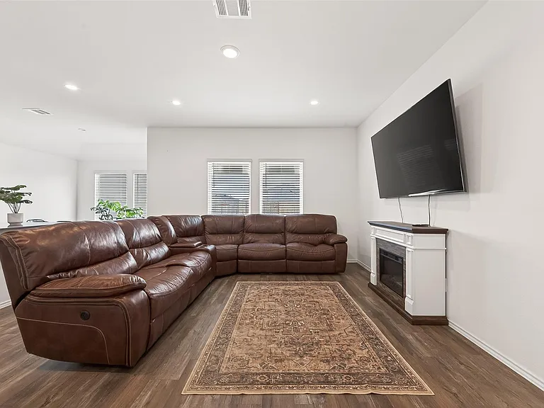 40603 Pine Spruce Ln — Photo 5