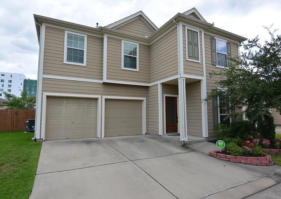 Lovely 2006 Perry home!