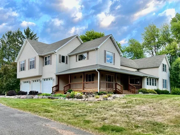 20440 Olinda Trl N, Marine On Saint Croix, MN 55047