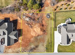 1645 Stone Harbor Blvd, Lenoir City, TN 37772