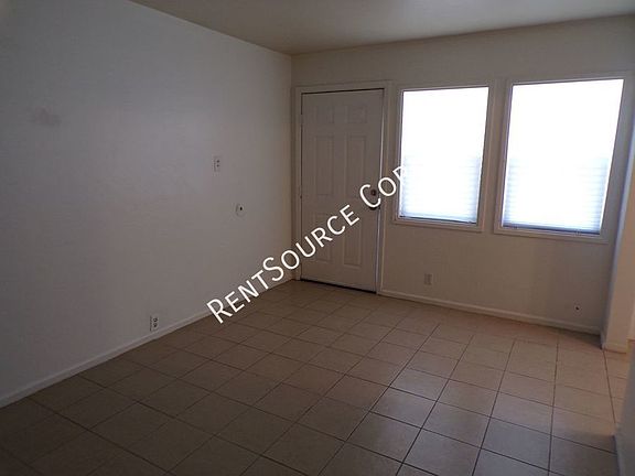 4th image of 309 Wilshire Pl