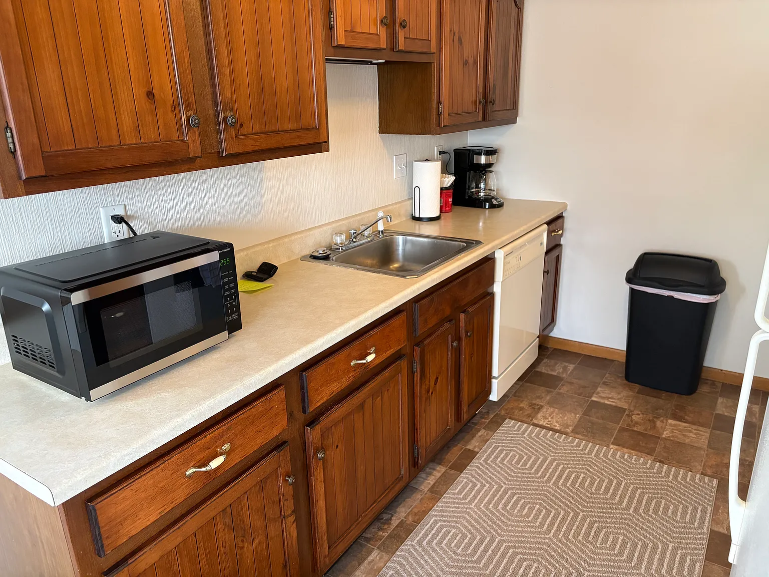 2 bed, 1000 sqft, $1,700 — Photo 4