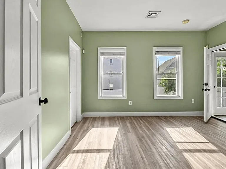 545 Brayton Ave #1 — Photo 3