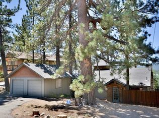 40115 N Shore Dr, Fawnskin, CA 92333