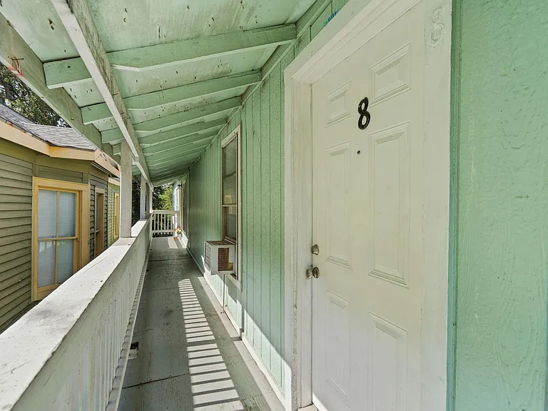 3116 Avenue L #8 — Photo 12