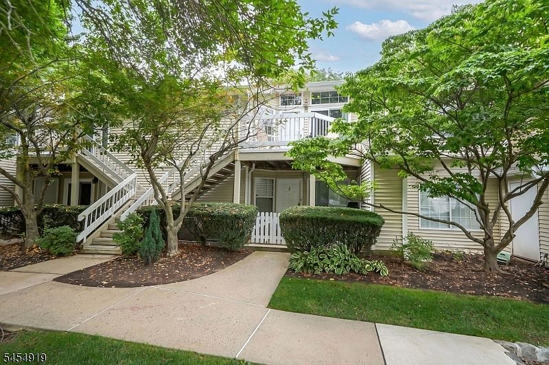 1st image of 70 Sage Court