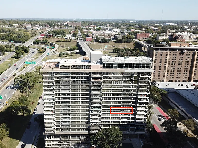 600 E Admiral Blvd #1003 — Photo 38