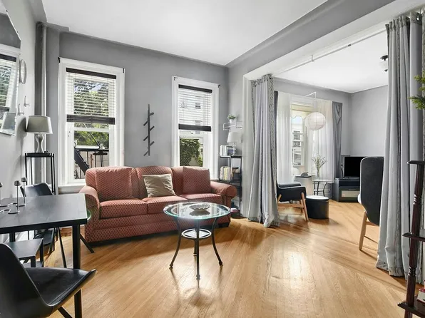574 44th St APT 1C, Brooklyn, NY 11220