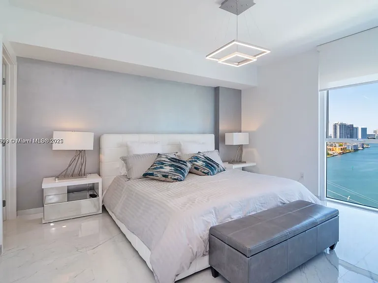 400 Sunny Isles Blvd #1805 — Photo 14
