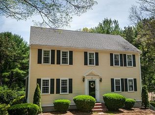 15 Winding Ln, Plymouth, MA 02360