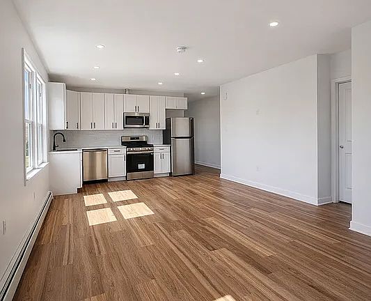 3rd image of 32-62 61st St #2R