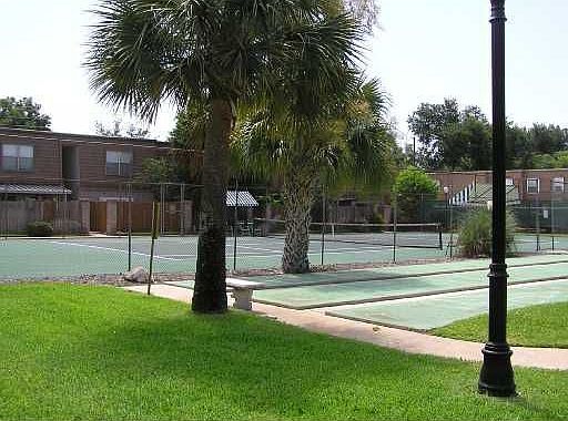 Tennis Courts 