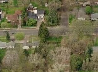 417 W Miller Rd, Lansing, MI 48911