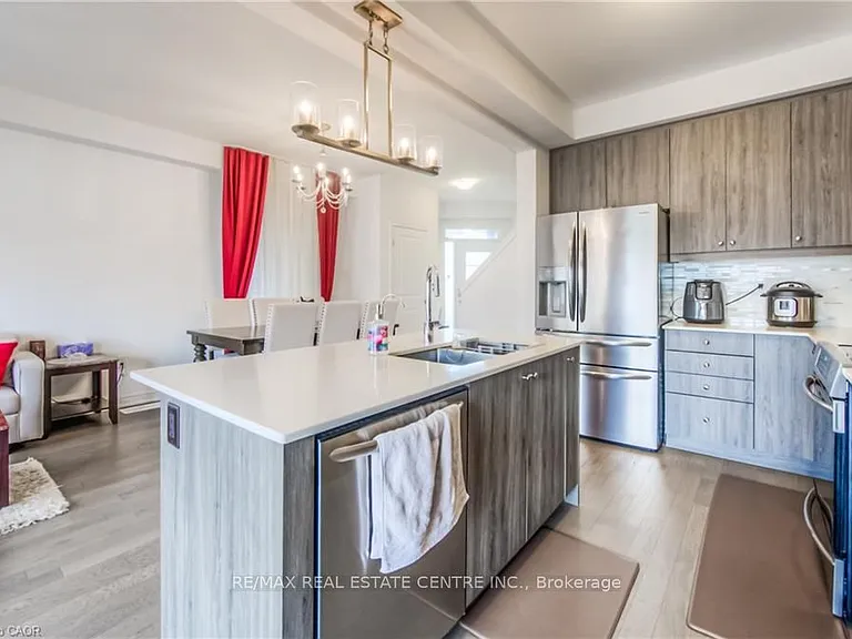 19 Baker Ln — Photo 18