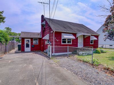 116 Hudson Avenue, Hazlet Township, NJ, 07734