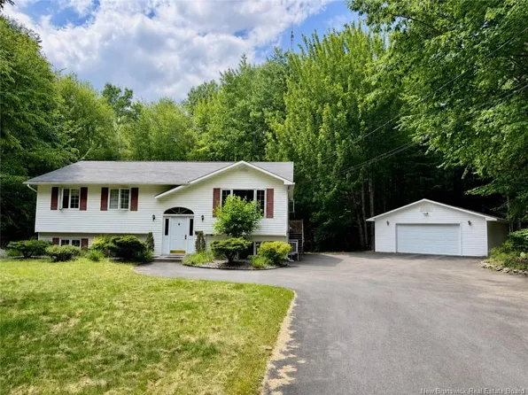100 Rockwood Way, Saint Marys, NB E3A 6X4