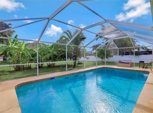 2822 SW 35th Ln, Cape Coral, FL 33914