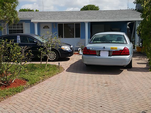 3rd image of 2880 Dolphin Cir