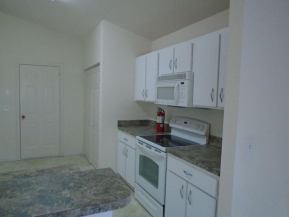 5th image of 4930 NW 20th Dr