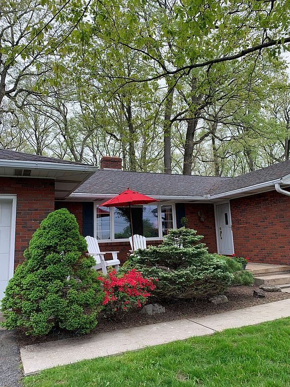 210 Wineland St - Property Image