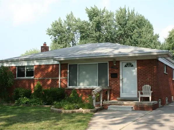 29534 Herbert St, Madison Heights, MI 48071