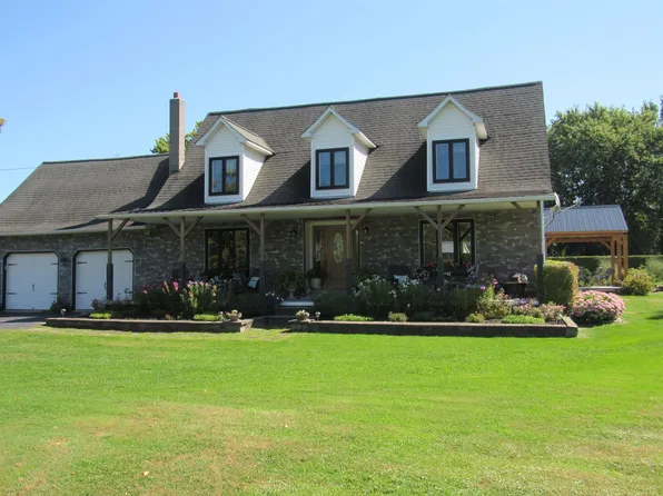 109 Hog Island Road, Swanton, VT 05488