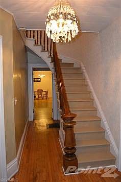 Welcome your guests in this Beautiful Foyer.
