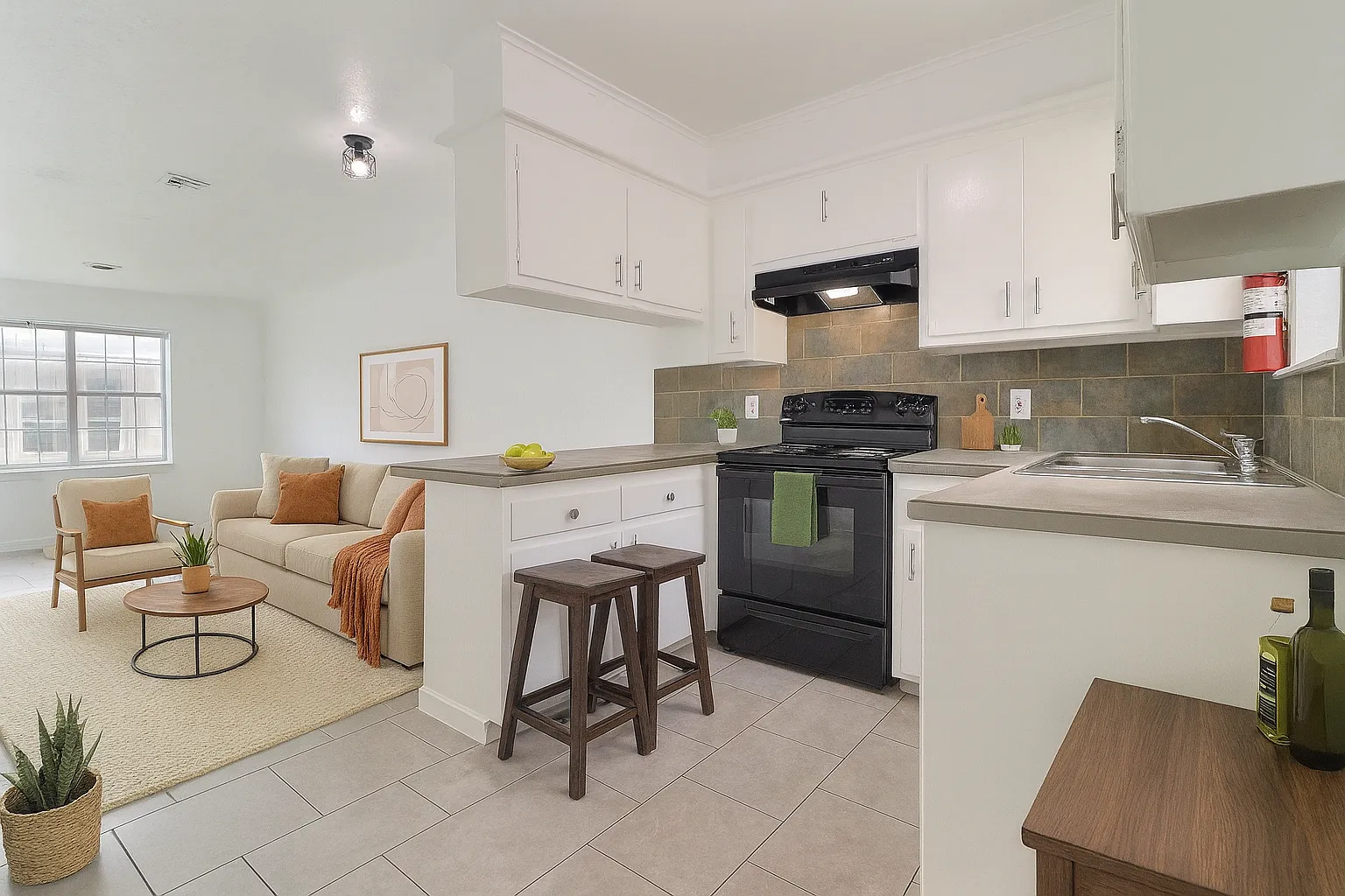 2 bed, 900 sqft, $895 — Photo 2