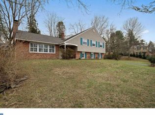 106 Cove Rd, Broomall, PA 19008