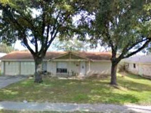 4915 Sierra Madre Dr