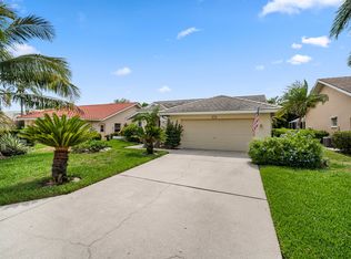 181 Saint James Way, Naples, FL 34104