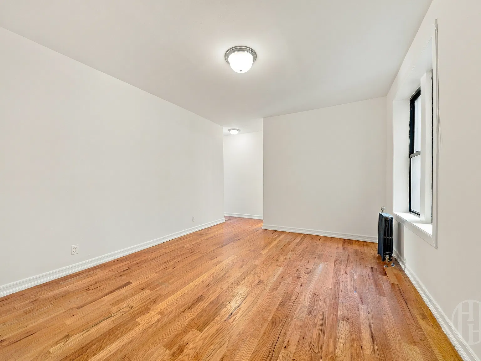 39 East 17th Street — Photo 3