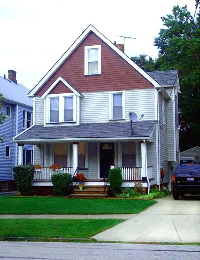 1369 Cranford Ave photo 1