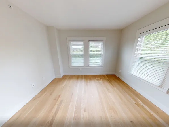 210 Banks St #2, Cambridge, MA 02138