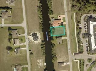 1327 NE 20th Pl, Cape Coral, FL 33909