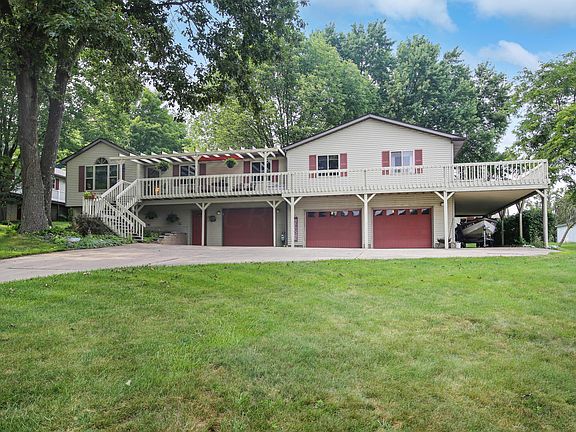 2nd image of 28 Green Valley Ct