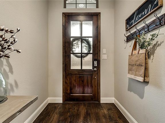 4th image of 2412 Saffire Way