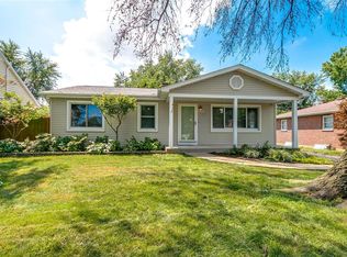 2509 Holiday Ln, Saint Charles, MO 63301